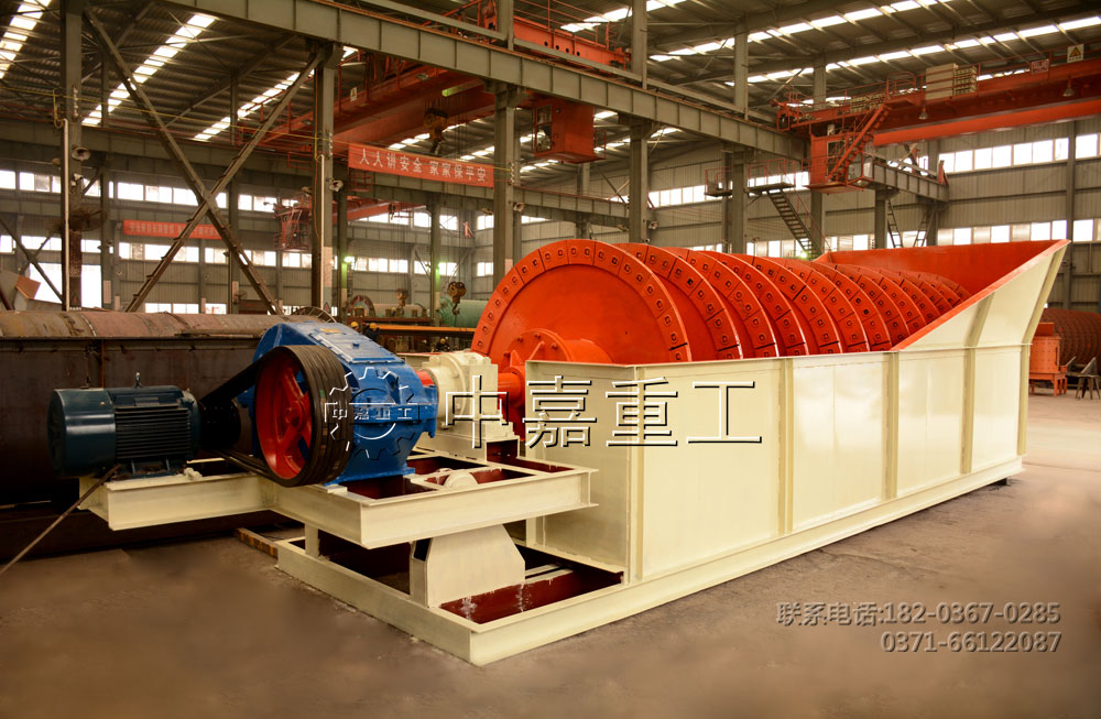 西藏客户两台1860洗砂机发货现场实拍 中嘉重工