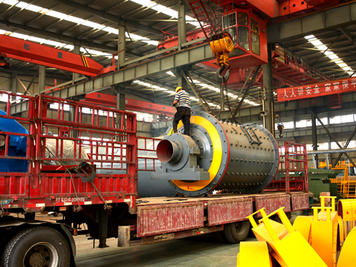 广西石英砂厂喜迎4台2.1×3米石英砂棒磨机发货   预计年内产能将达到50万吨每年 设备由中嘉重工承制