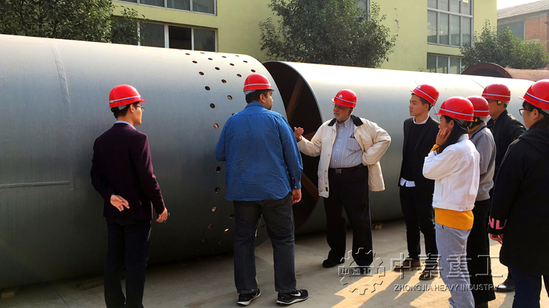 埃及客户考察中嘉重工回转窑设备 用于石灰系膨胀剂生产线