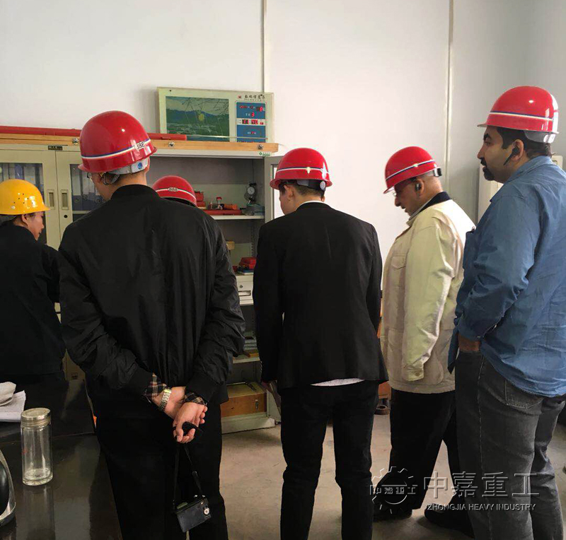 埃及客户考察中嘉重工回转窑设备 用于石灰系膨胀剂生产线