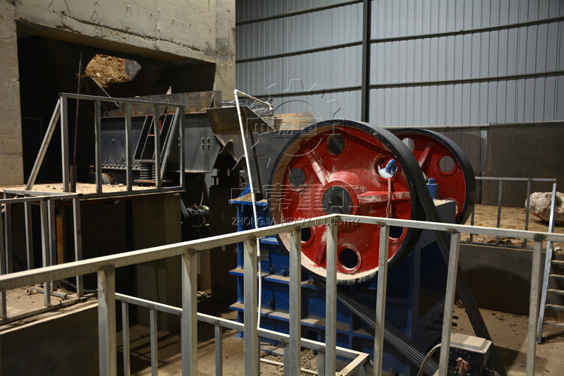 日产2000吨砂石料生产线现场图片2