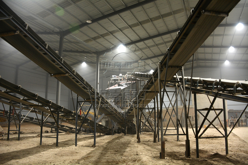 日产2000吨砂石料生产线现场图片4